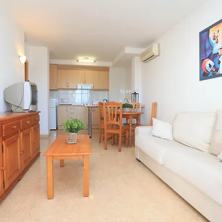 Ontario Apartment *