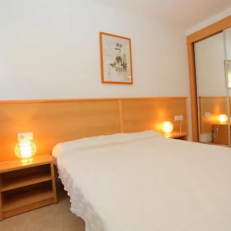 Ontario Apartment